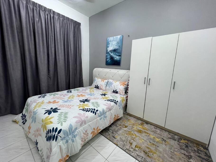 Rumah Melati By Impian Homestay Klia-Salak Tinggi-Nilai 雪邦 外观 照片