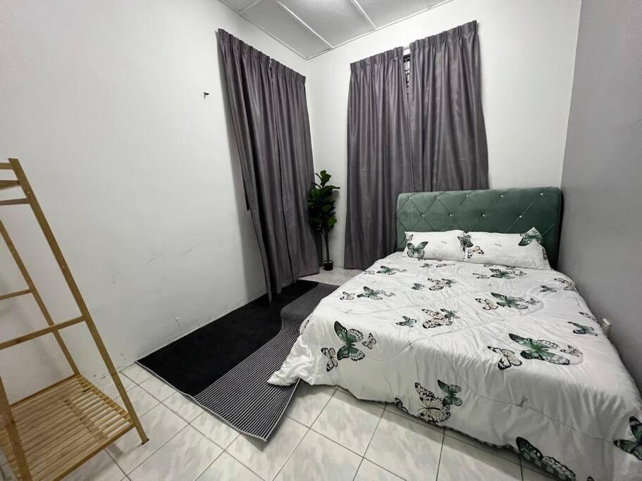 Rumah Melati By Impian Homestay Klia-Salak Tinggi-Nilai 雪邦 外观 照片